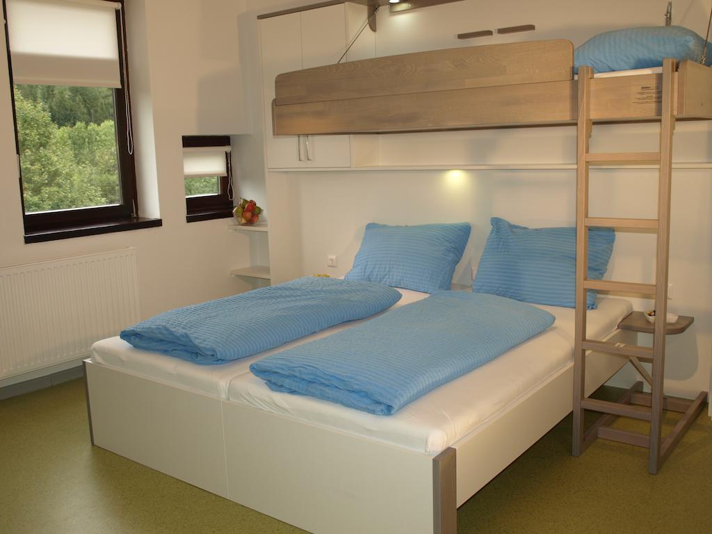 Junges Hotel אנאברג חדר תמונה